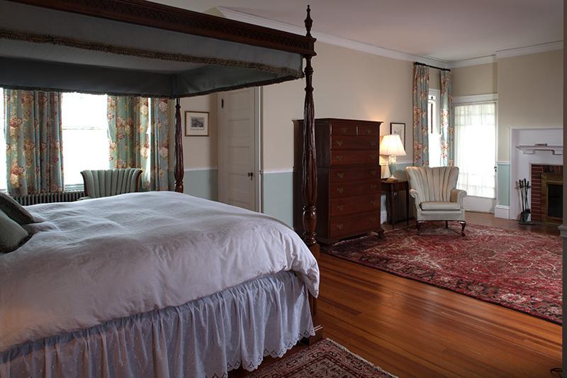 The Manor Inn Castine Экстерьер фото